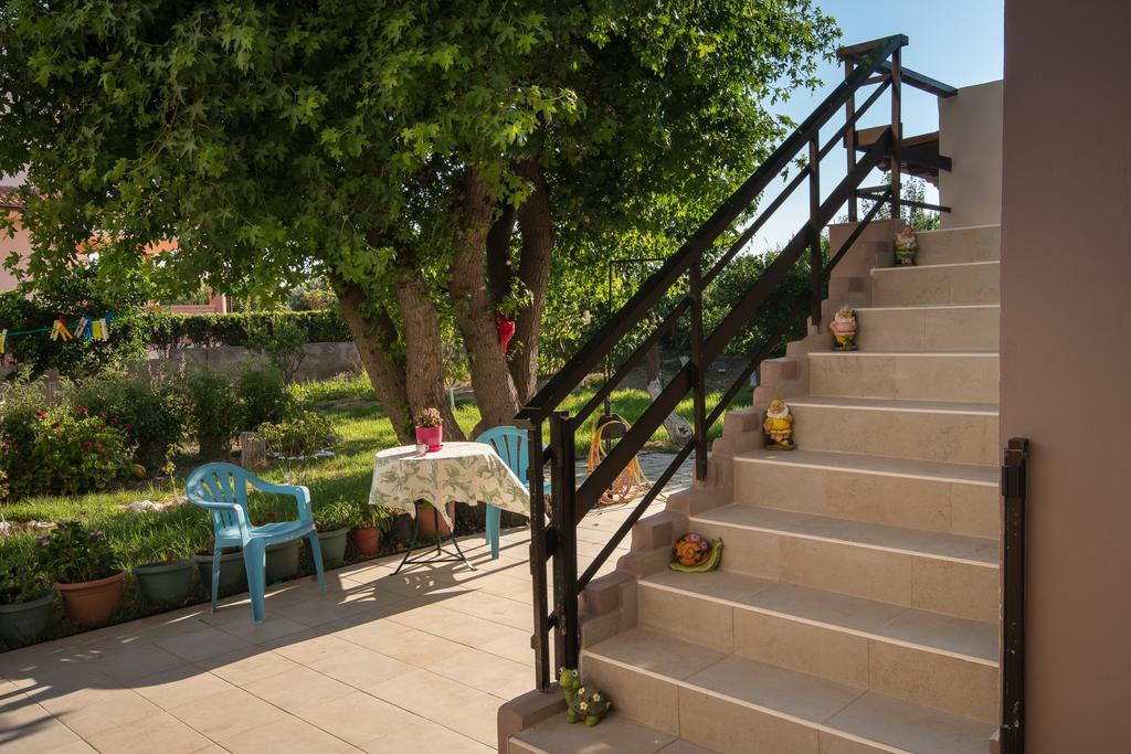 Sirens House Tavronitis Exterior foto